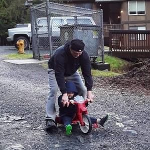 Meet your Posher, Sam